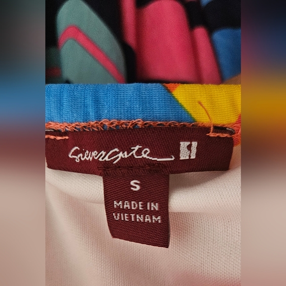 Gievergate Maxi Dress - Picture 8 of 9